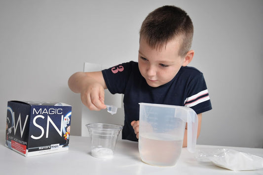 Marvin’s Magic Snow in Seconds – Instant Snow Powder Kit | Just Add Water Snow for Sensory Play, Decorations & Creativity | Safe, Reusable, Indoor Snow for Kids & Parties
