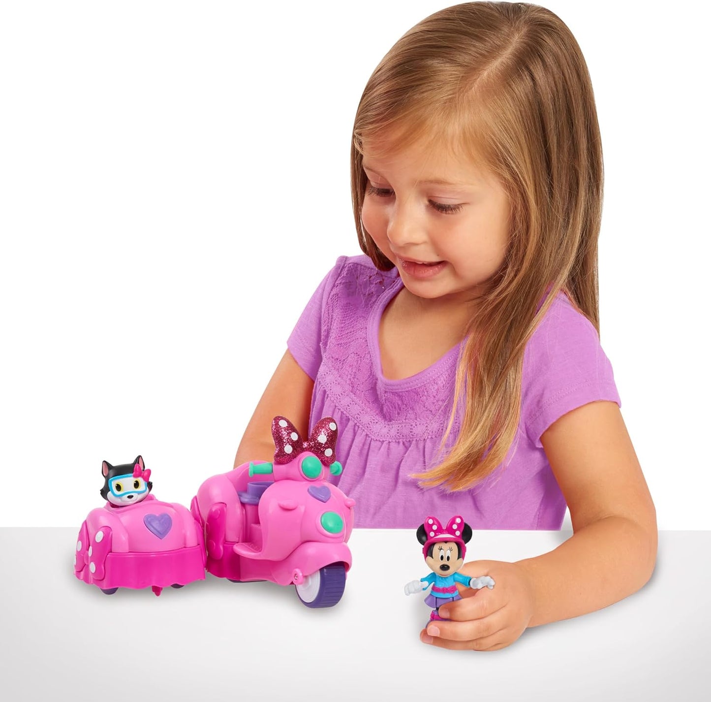 Disney-Minnie Mouse Figure & Scooter