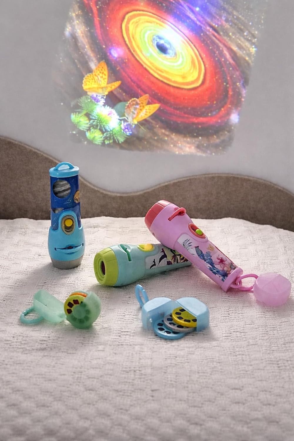 Avenir Natural Creation Space Projector Light for Kids - 24 Galaxy & Planet Scenes with 4K Film Quality, Adjustable Focus Handheld Flashlight Projector, STEM Astronaut Toy with Disc Storage Case