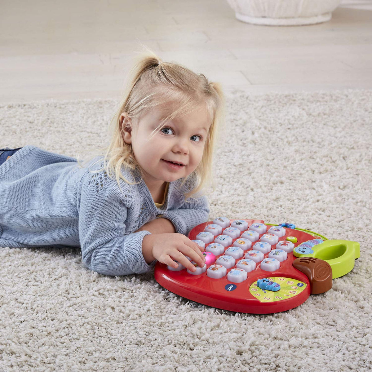 VTech - ABC Learning Apple | Excellent Toddler Toy for Kids 2+ Years, Toddler Tablet with A-to-Z Alphabet and Time | 8 Learning Modes, Multiple Tunes | Red