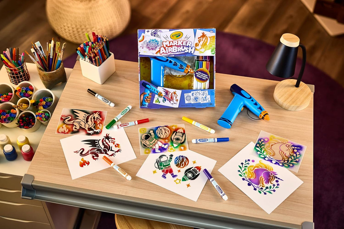 Crayola Marker Airbrush - Creative Airbrush for Kids with 8 Washable Felt Tip Pens and 5 Stencils, Educational Toy for Artistic Activities, Ages 6 Years