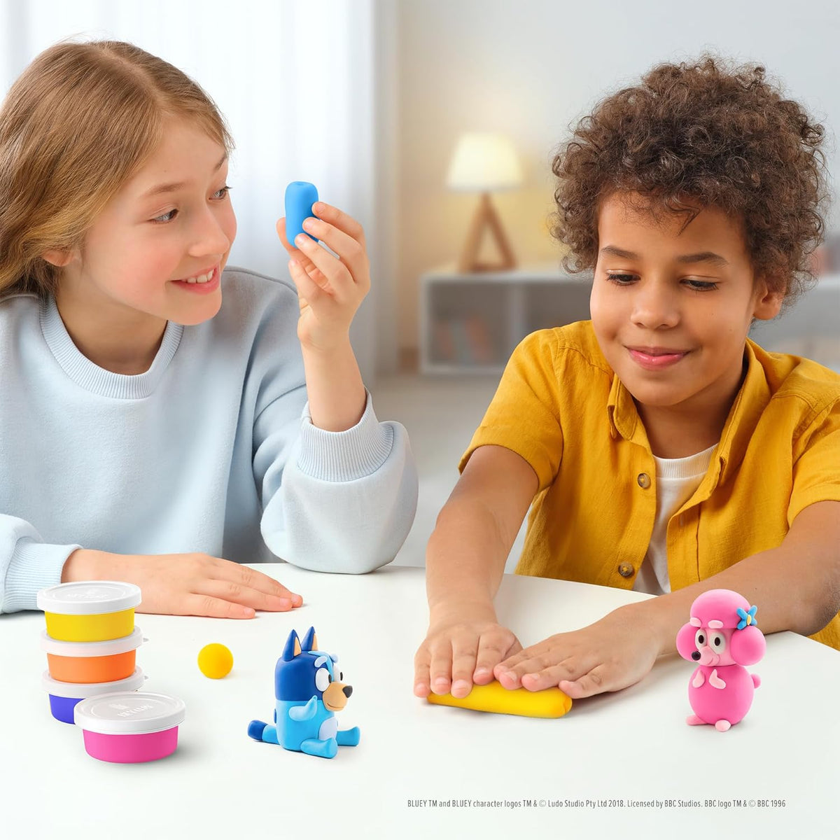 Hey Clay - LUCKY. Colorful modeling air-dry clay, 5 cans with fun interactive app for kids aged 3+ years.