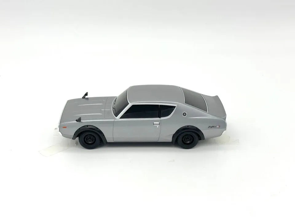 D-power - 1:24 Scale Vintage Nissan Skyline Remote Control Car – 2.4GHz Classic RC Sports Car with Batteries Included | For Kids Ages 8+